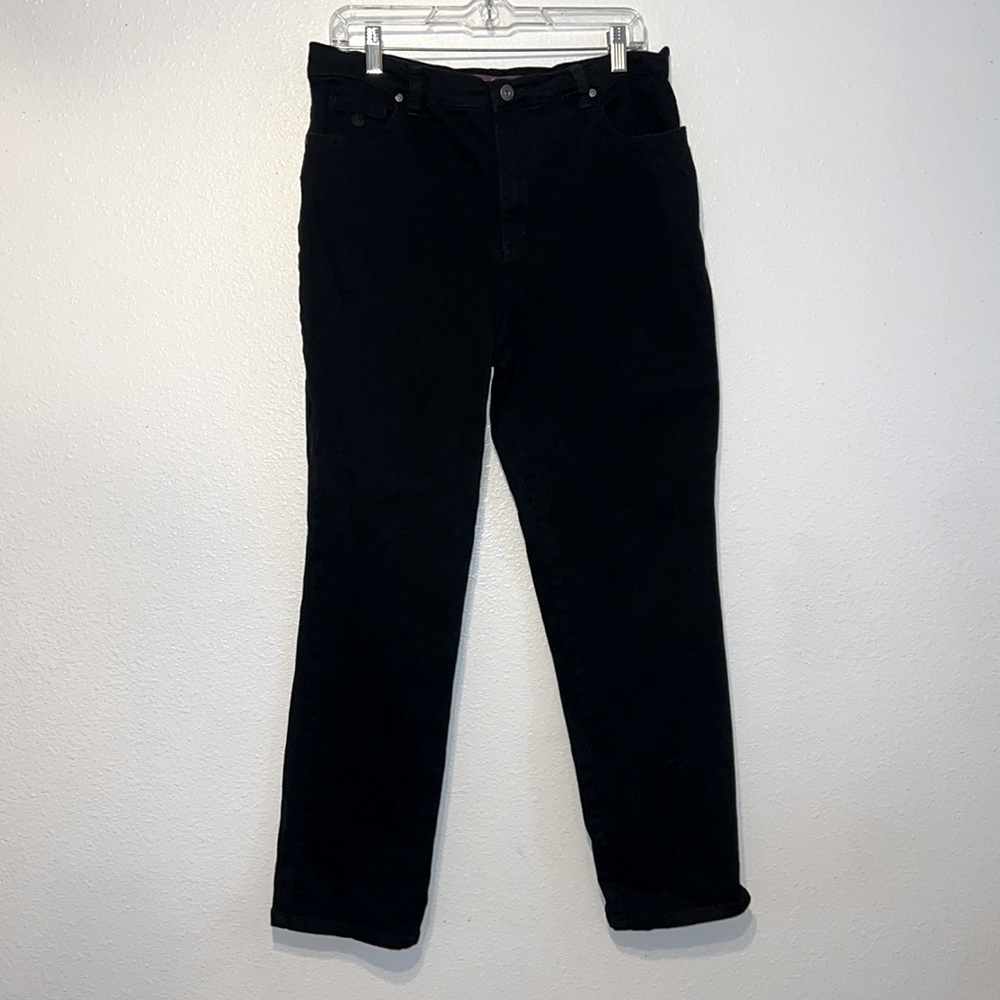 Black Gloria Vanderbilt women's Amanda jeans